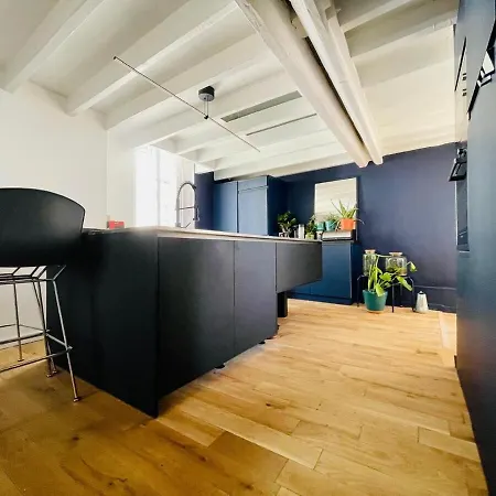 Architect-designed Duplex Saint-germain-des-pres